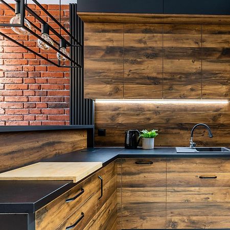 אילאווה Loft Apart - Loft Nad Rzeka, Centrum, Parking, Winda, Netflix מראה חיצוני תמונה