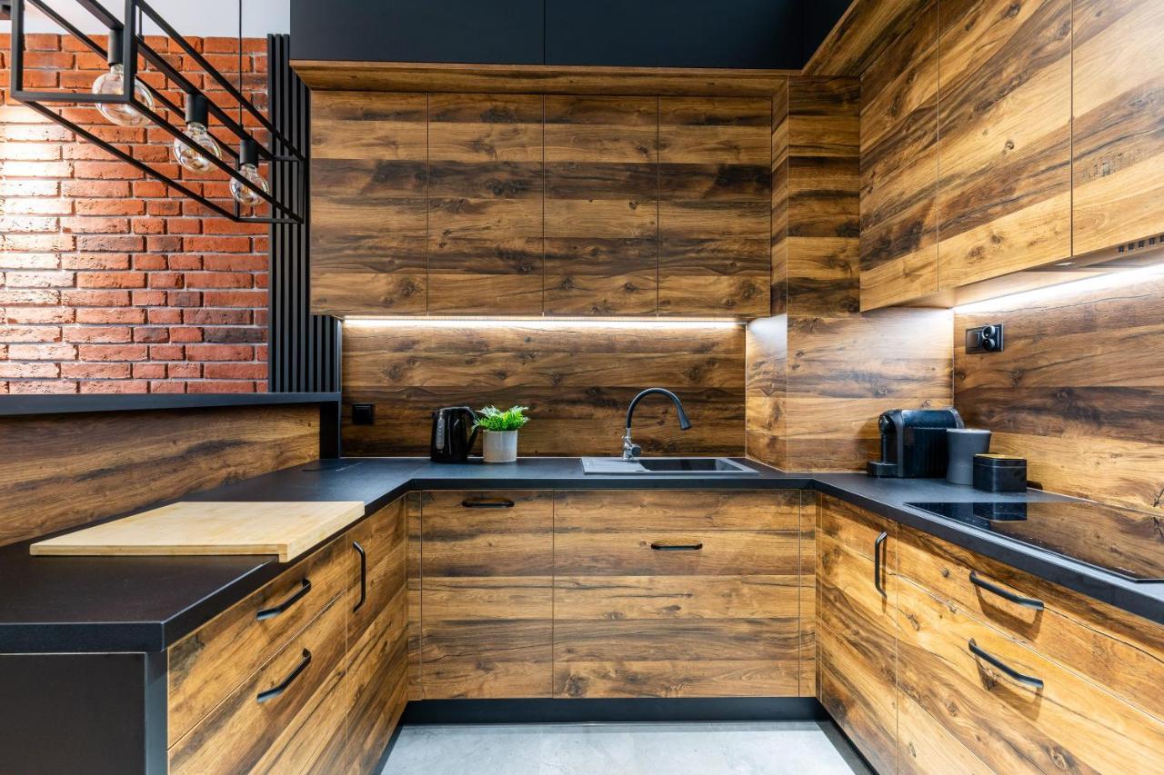 אילאווה Loft Apart - Loft Nad Rzeka, Centrum, Parking, Winda, Netflix מראה חיצוני תמונה